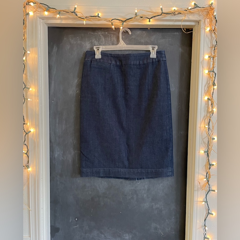 Coldwater Creek Denim Straight Skirt, Size 6, Blue